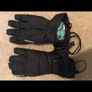 Dakine women’s Winter Gloves with Liners